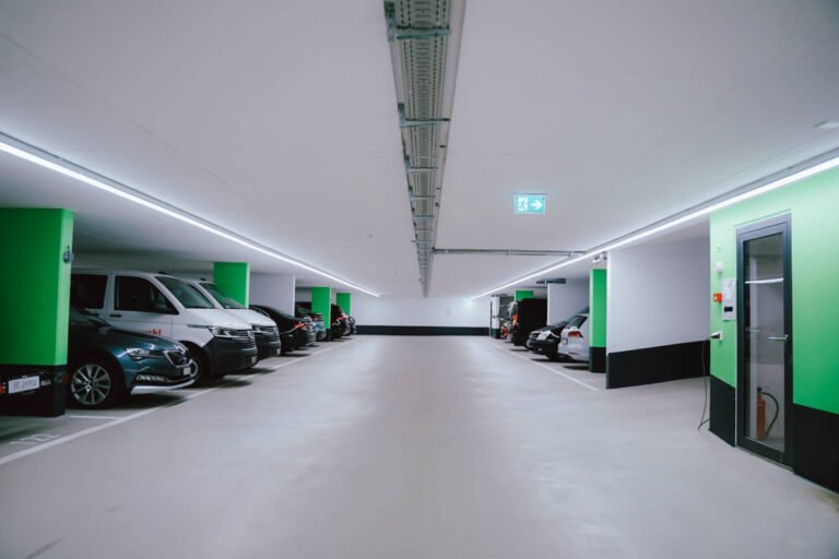Innenparkplatz_Schaller ante portas_Täsch7